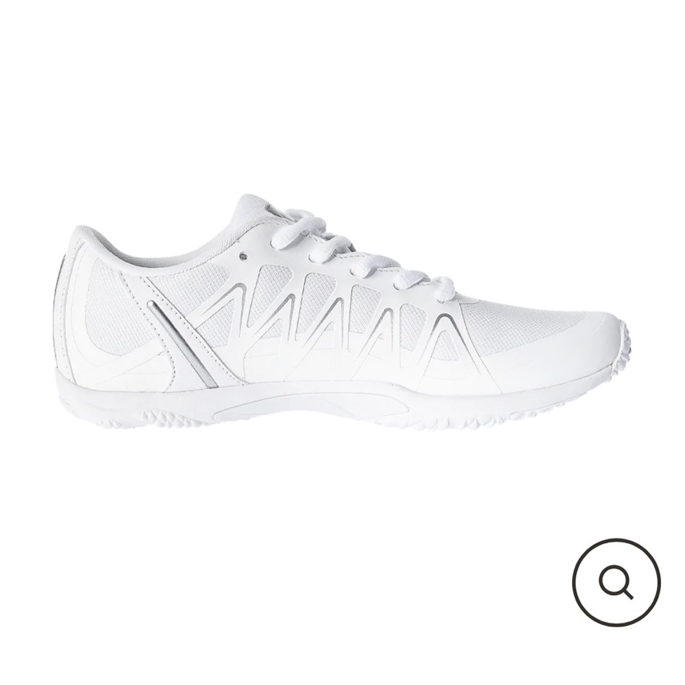 Varsity DBL Edge Cheer Shoes Size 6